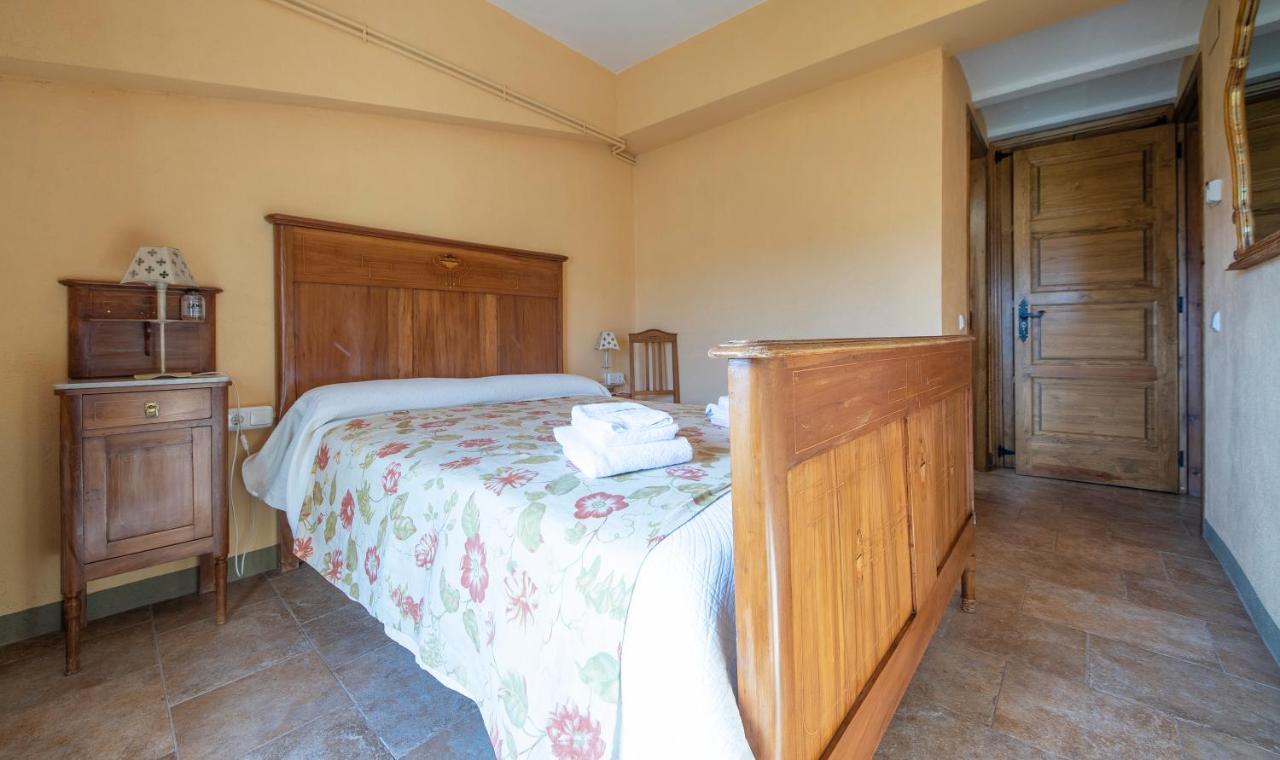 코르누데야 Cal Giral II B&B 외부 사진